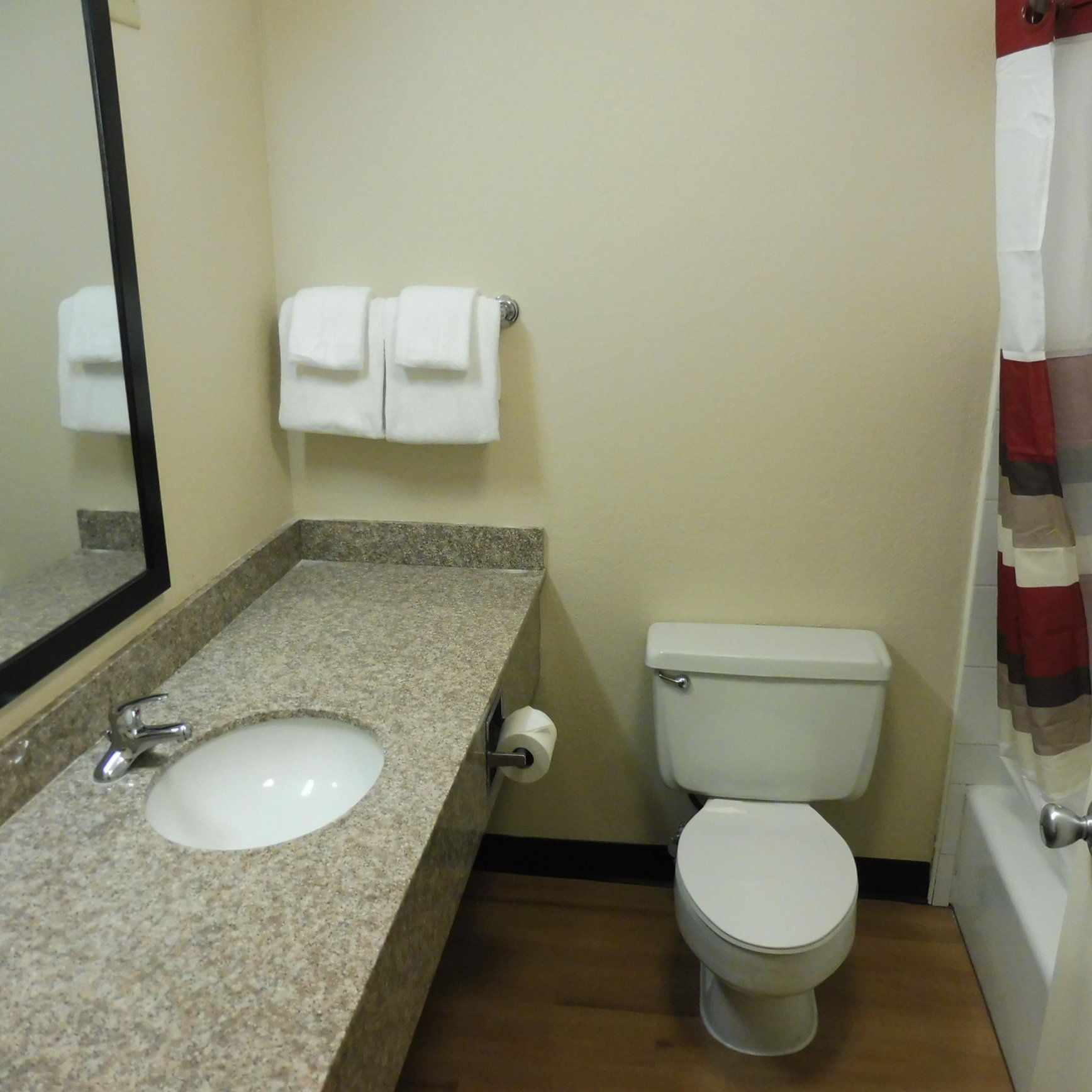 Ramada By Wyndham Cortland Hotel & Conference Center 外观 照片